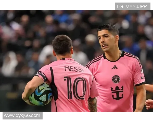 足球贴纸球星搞怪大集合 球场之外的趣味时刻与爆笑瞬间