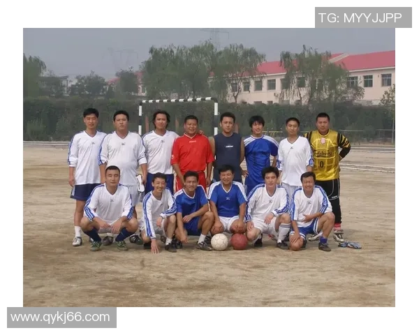 八宿足球队的明星球员是谁及其在球队中的关键作用分析