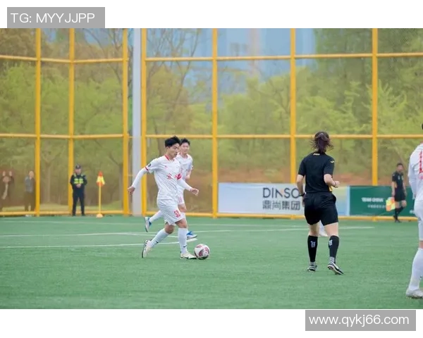 巅峰对决重燃绿茵激情全程回顾足球巨星精彩比赛瞬间